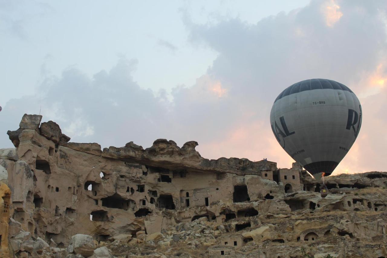 Cappadocia Fairy Tale Suites Çavuşin Екстериор снимка